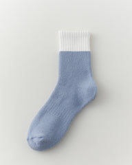 女款中筒襪子 溫暖舒適 冬季必備