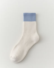 女款中筒襪子 溫暖舒適 冬季必備