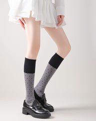 여성용 무릎 길이 양말 도트 패턴 대비감 편안함 다용도