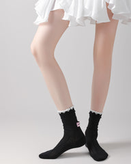 Women Crew Socks Ruffle Cuff Heel Label Chic Comfortable