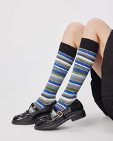 女款復古秋冬彩色條紋及膝襪子