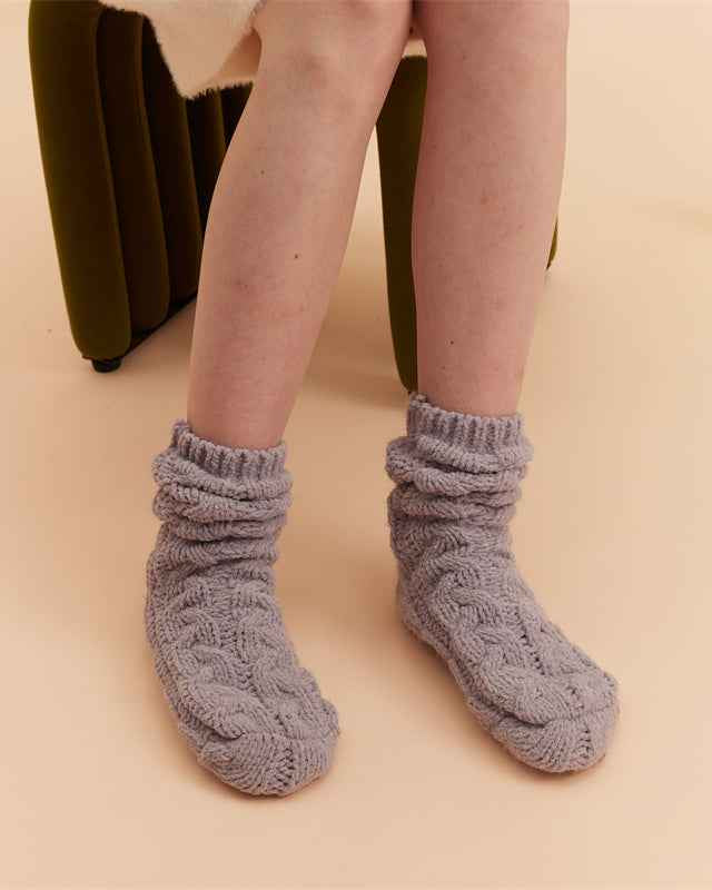 Sweetnana Simple Nordic Style Cozy Crew Socks for Women, Thickened Fuzzy Winter Stockings, Soft and Warm Socks for Daily Wear