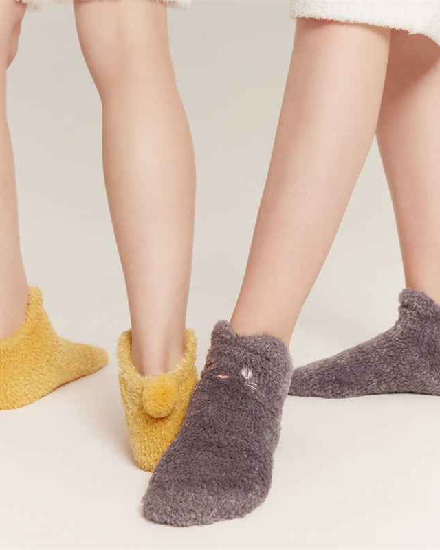 Sweetnana 3-Pack Cozy Ankle Socks for Women, Animal World Series, Non-Slip, Super Soft Fuzzy Lounge Wear Slipper Socks, Thickened Winter Stockings