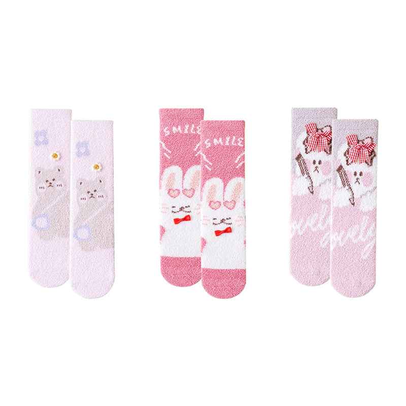 Sweetnana 3-Pack Women’s Cozy Crew Socks – Fuzzy Winter Tube Socks with Cute Cartoon Animals, Perfect for Lounge Wear and Warmth