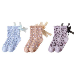 Sweetnana Cozy Crew Socks for Women, Thickened Fuzzy Winter Stockings, Super Soft Non-Slip Lounge Wear Socks, Cute Lace Leopard Print, 3-Pack