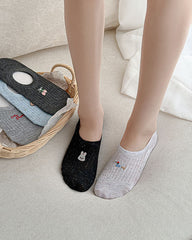 5-Pack Women No Show Socks Cartoon Embroidery Invisible Liner Non Slip Socks