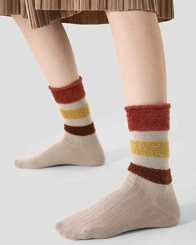 Women Cotton Crew Socks Plush Contrast Color Stitching Thick Warm Retro