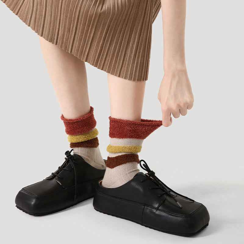 Women Cotton Crew Socks Plush Contrast Color Stitching Thick Warm Retro
