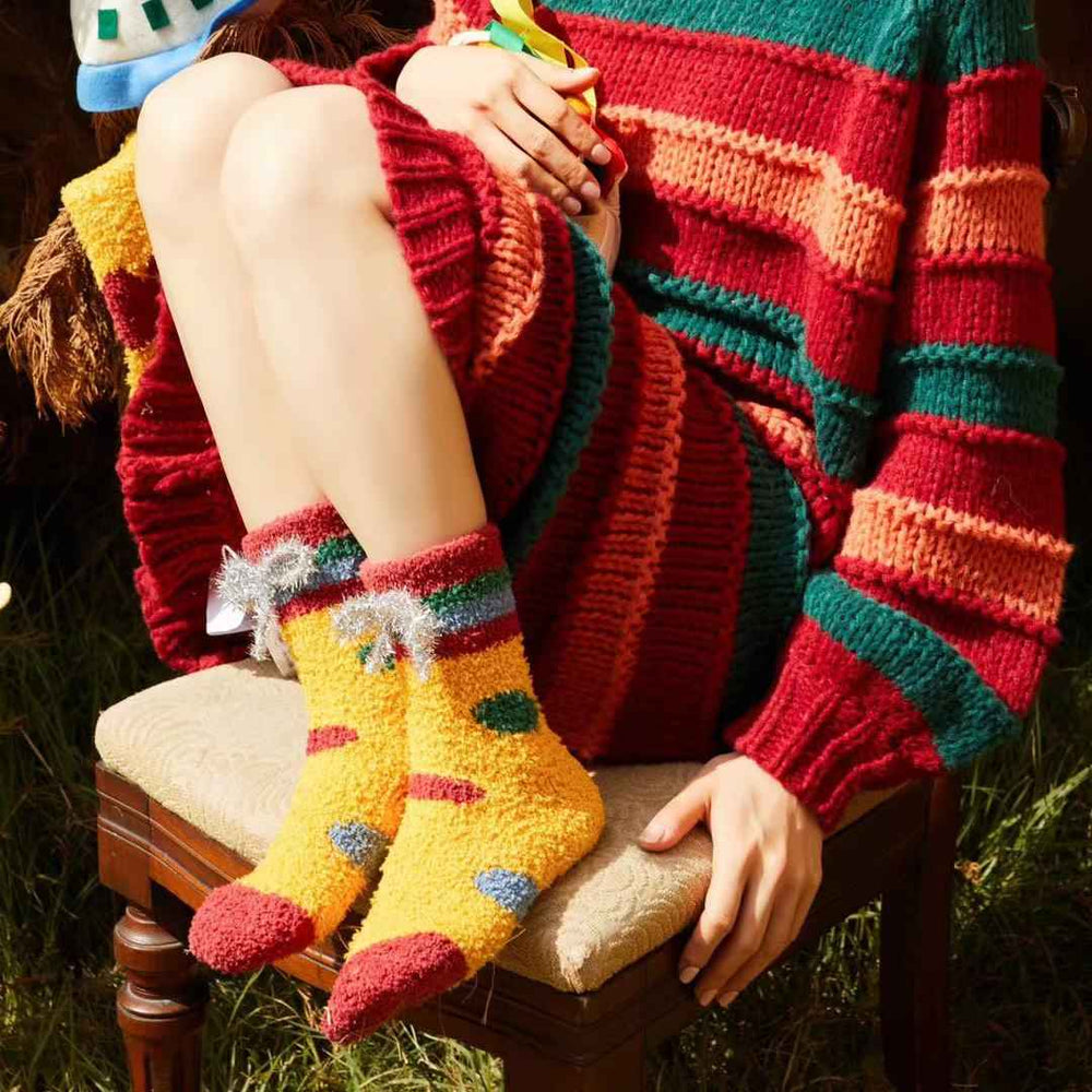 Gift Bag Set Women Kids Crew Socks Christmas Cute Cozy Thick Fuzzy Non Slip Socks