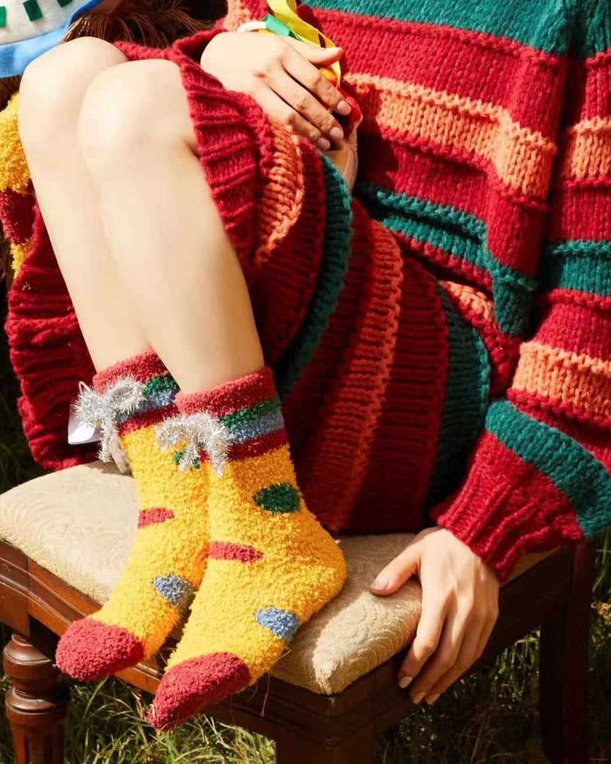 Gift Bag Set Women Kids Crew Socks Christmas Cute Cozy Thick Fuzzy Non Slip Socks