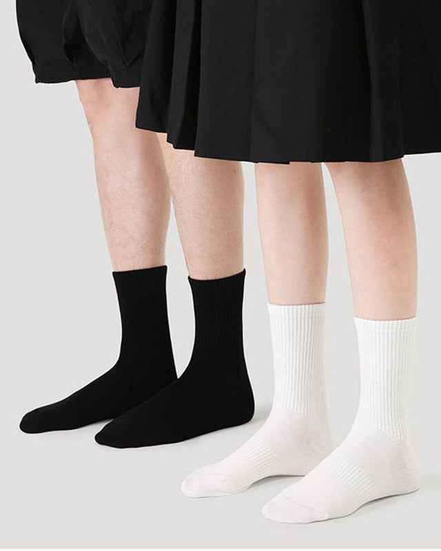 Unisex Couple Cotton Crew Socks Black White Seamless Soft Breathable Casual