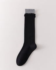 女款雙色條紋及膝襪子 柔軟保暖舒適