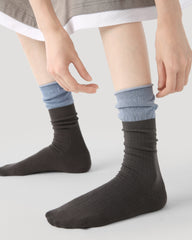 여성 크루 양말 그레이와 블루 컬러블록 골지 코튼 캐주얼 양말