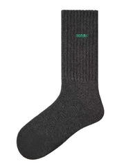 女款中筒襪子簡約刺繡休閒棉質舒適襪子