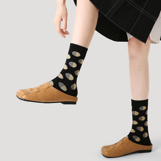 2024 Sock Trends: What’s Hot in Footwear Fashion This Year