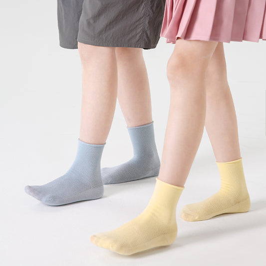 Seamless Socks for Kids: Why Comfort and Fit Matter