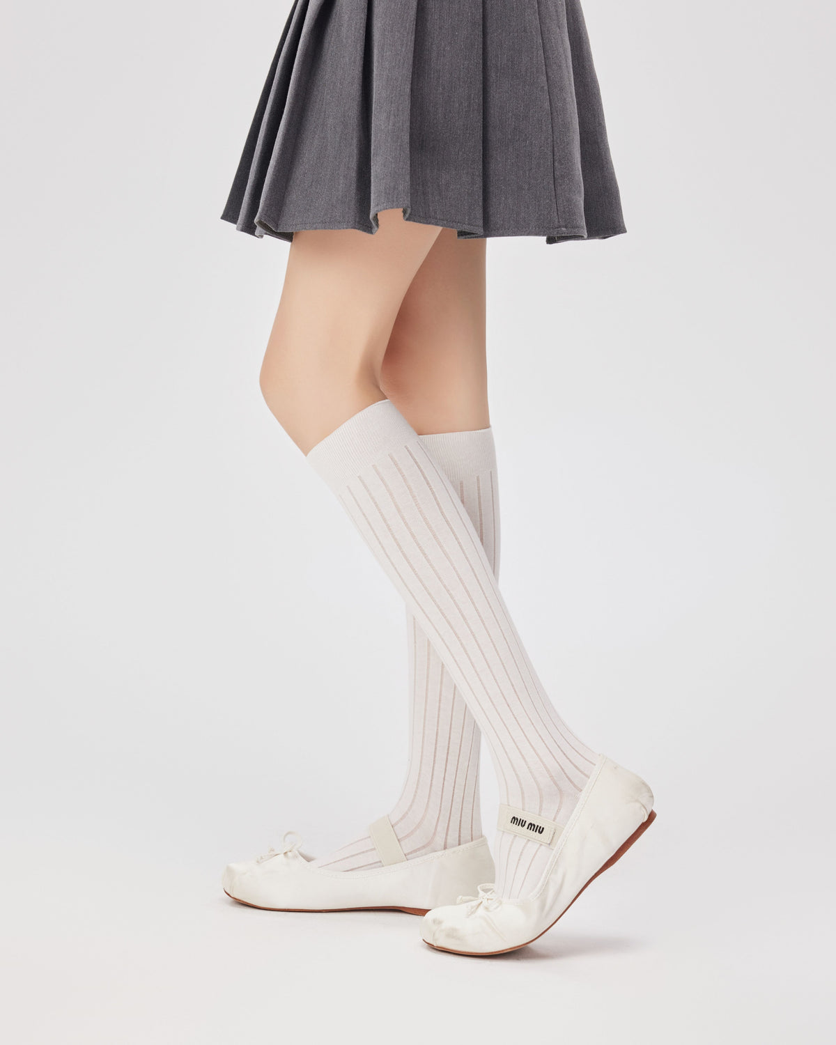 Women Miu Series Knee High Socks Handsewn Antibacterial