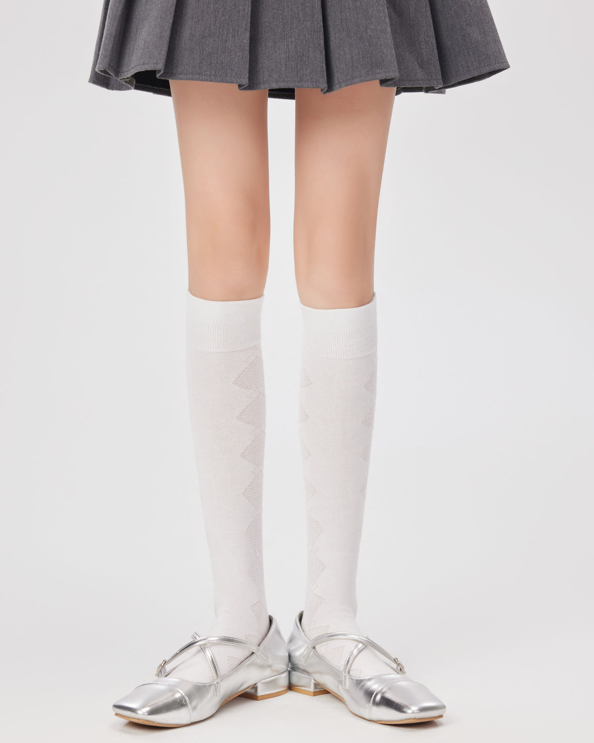 Women Diamond Mesh Knee High Socks Handsewn Unique Style