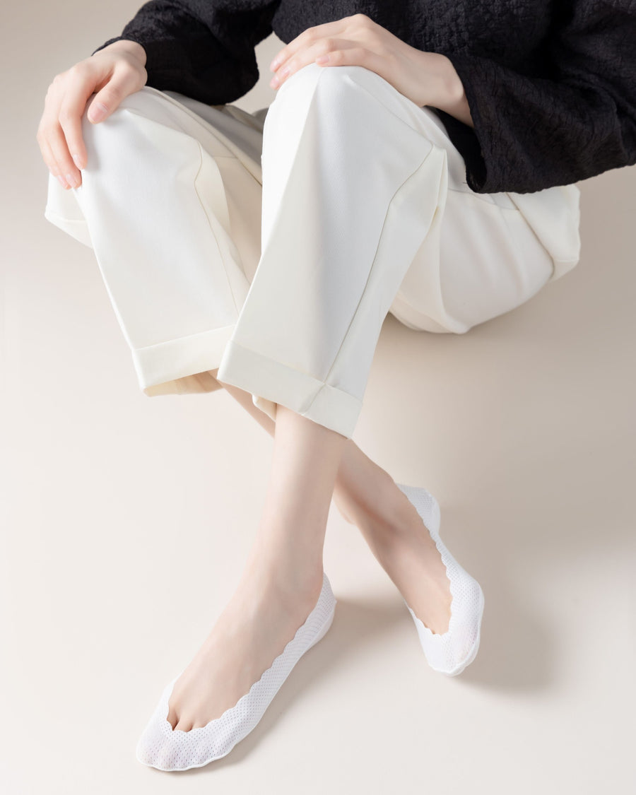 Breathable Mesh Scalloped No Show Liner Socks