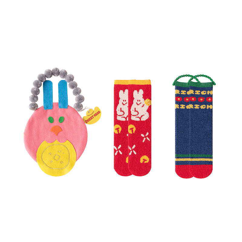 Sweetnana チューブクルーソックス 女性と子供用、2パックのコージーで厚手のふわふわソックス、新年のギフトバッグに入ったかわいくて楽しいソックギフト、冬の快適さのために