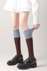 여성용 무릎 길이 양말 도트 패턴 대비감 편안함 다용도