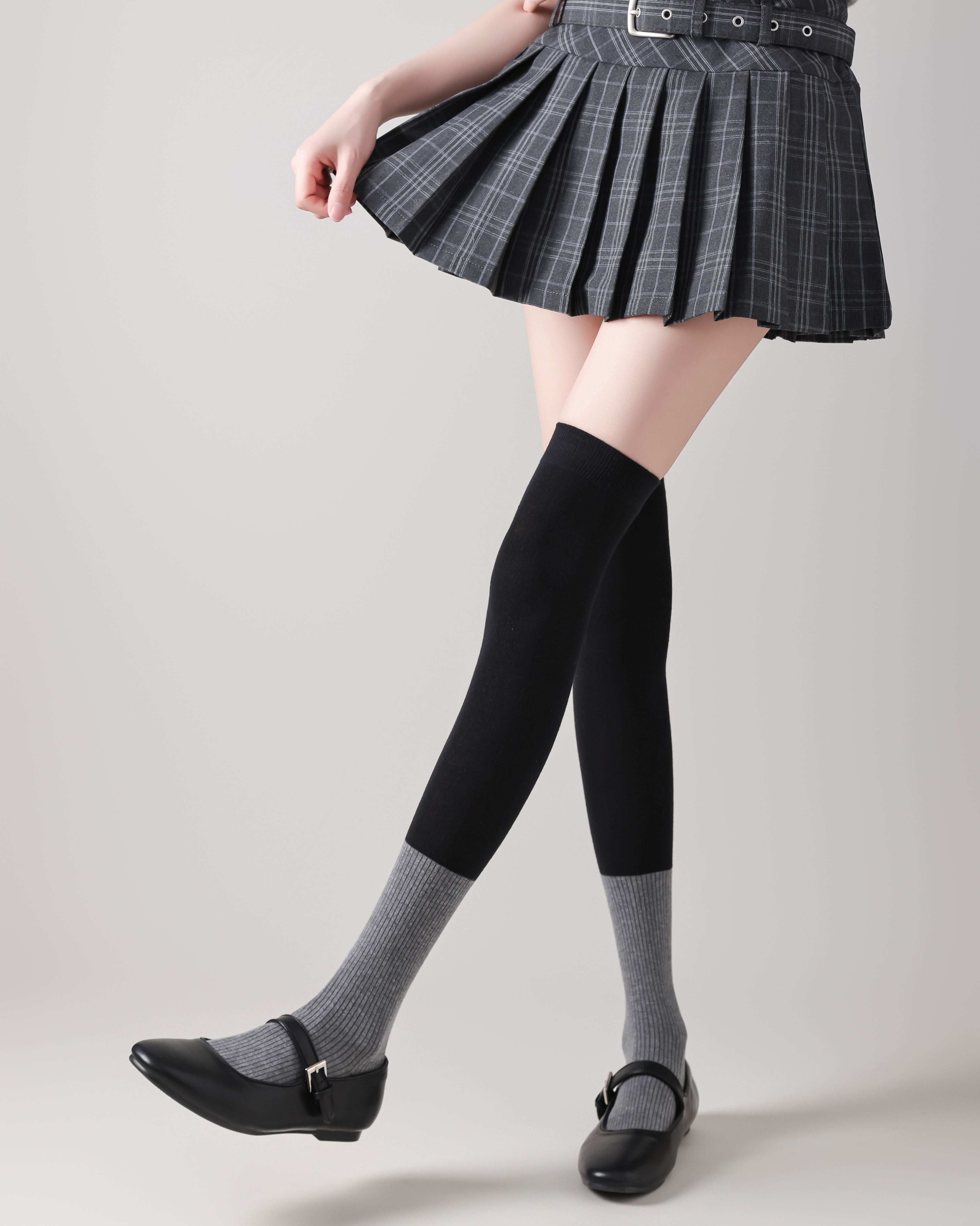 女款過膝襪 灰白撞色 棉質休閒