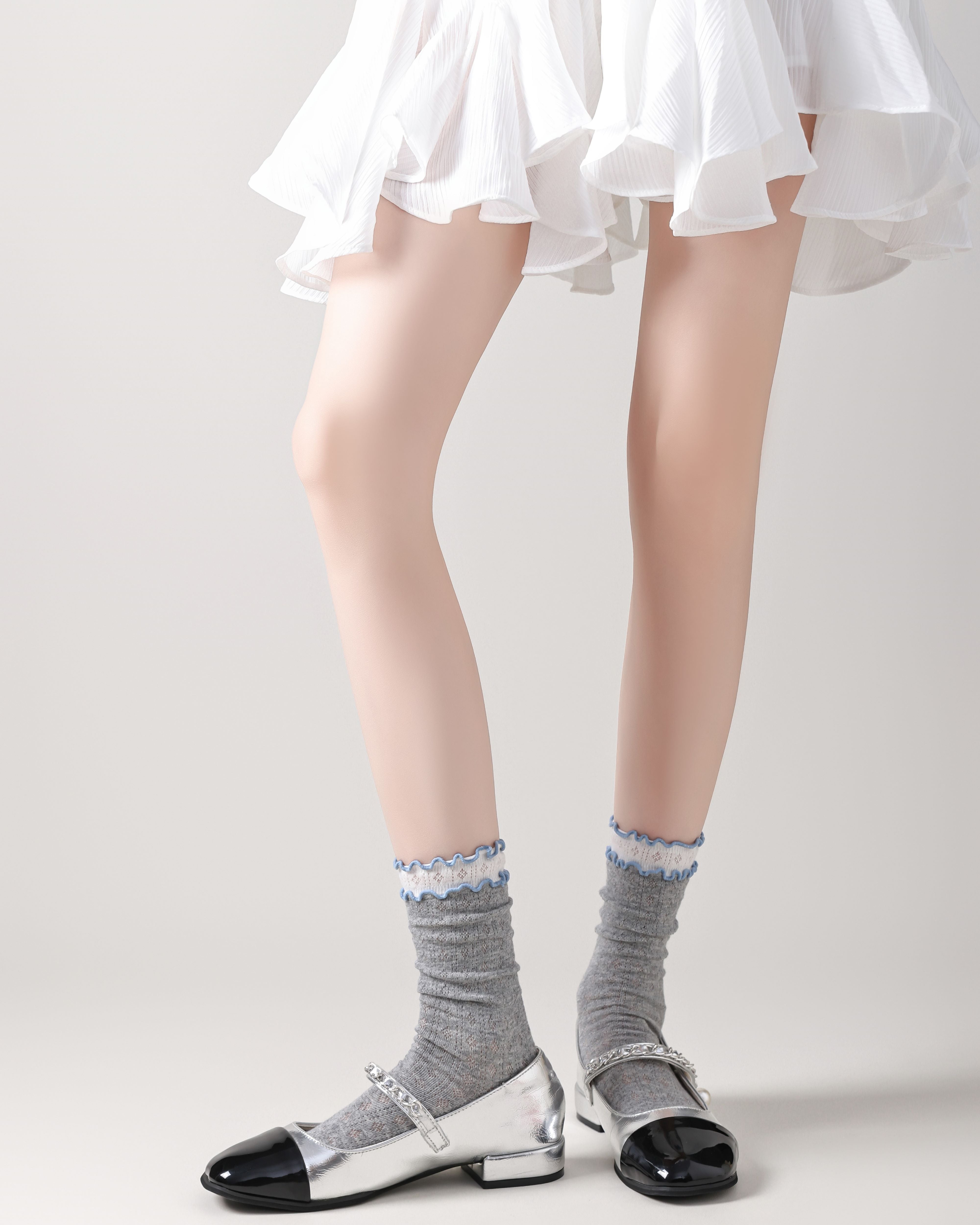 Women Crew Socks Hollow Knit Contrast Double Lettuce Edge Slouch Socks