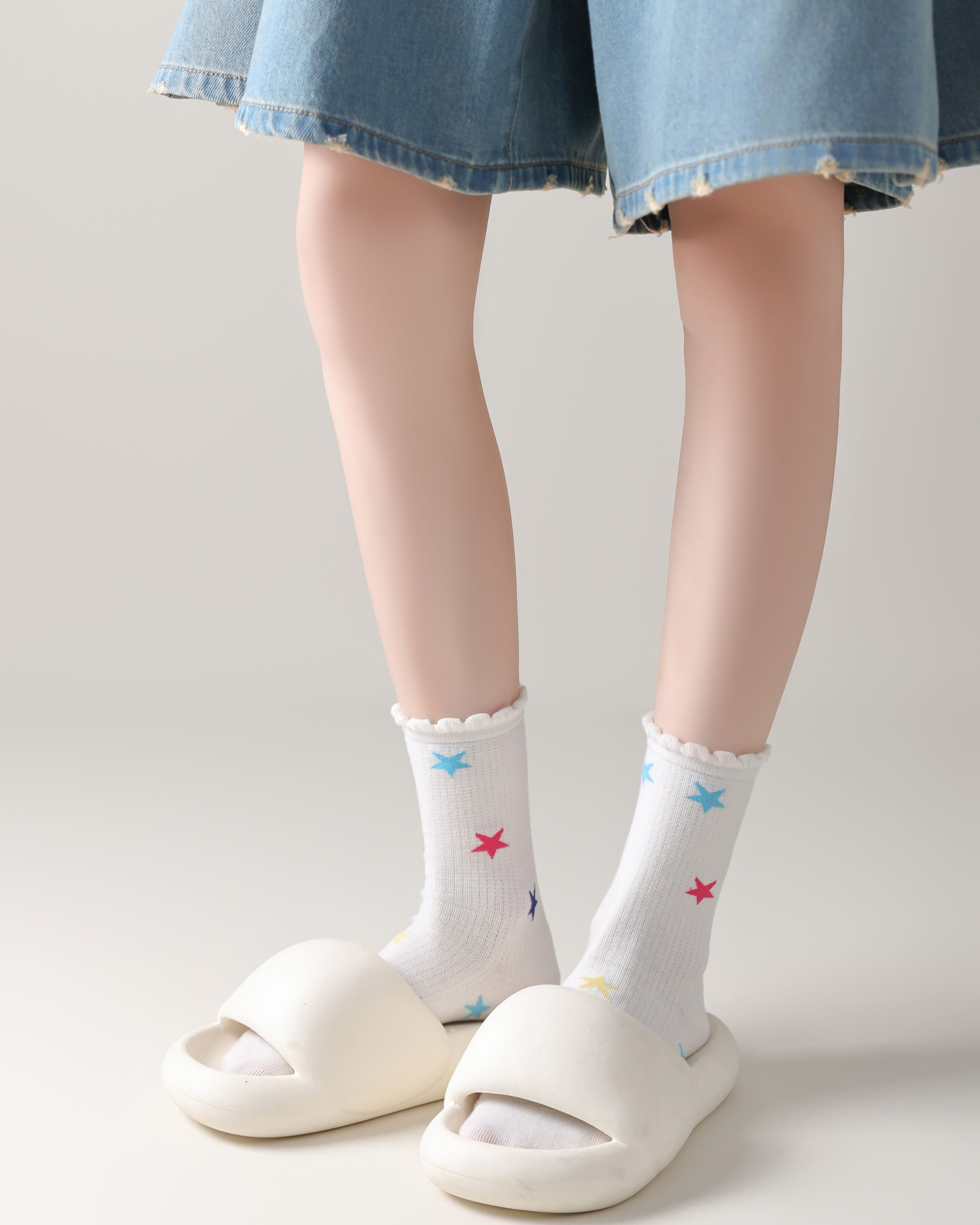 女款中筒襪子 白色棉質 彩色星星系列 可愛卡哇伊休閒襪子