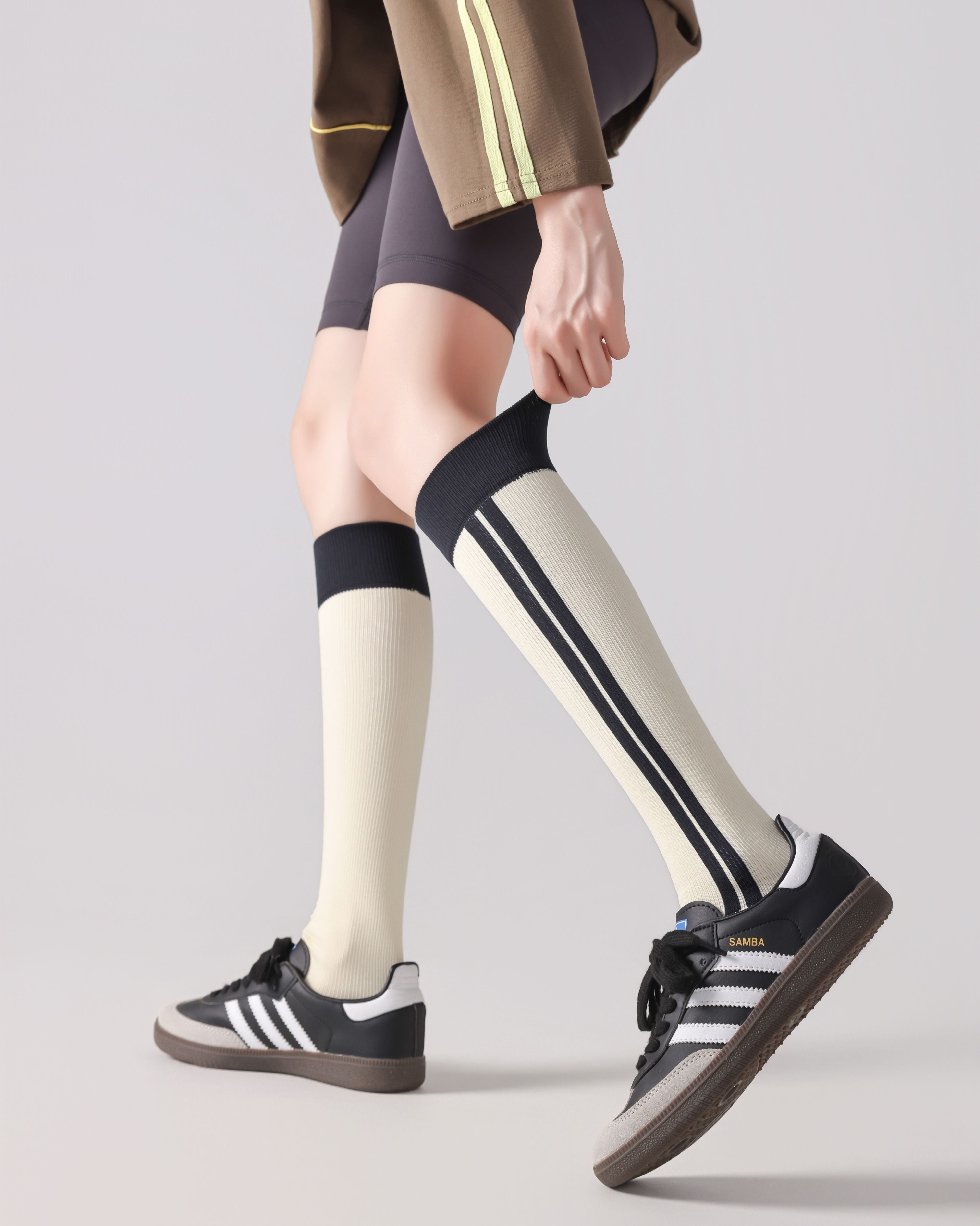 Women Knee High Socks Colorblock Stripe Cotton Sporty Socks