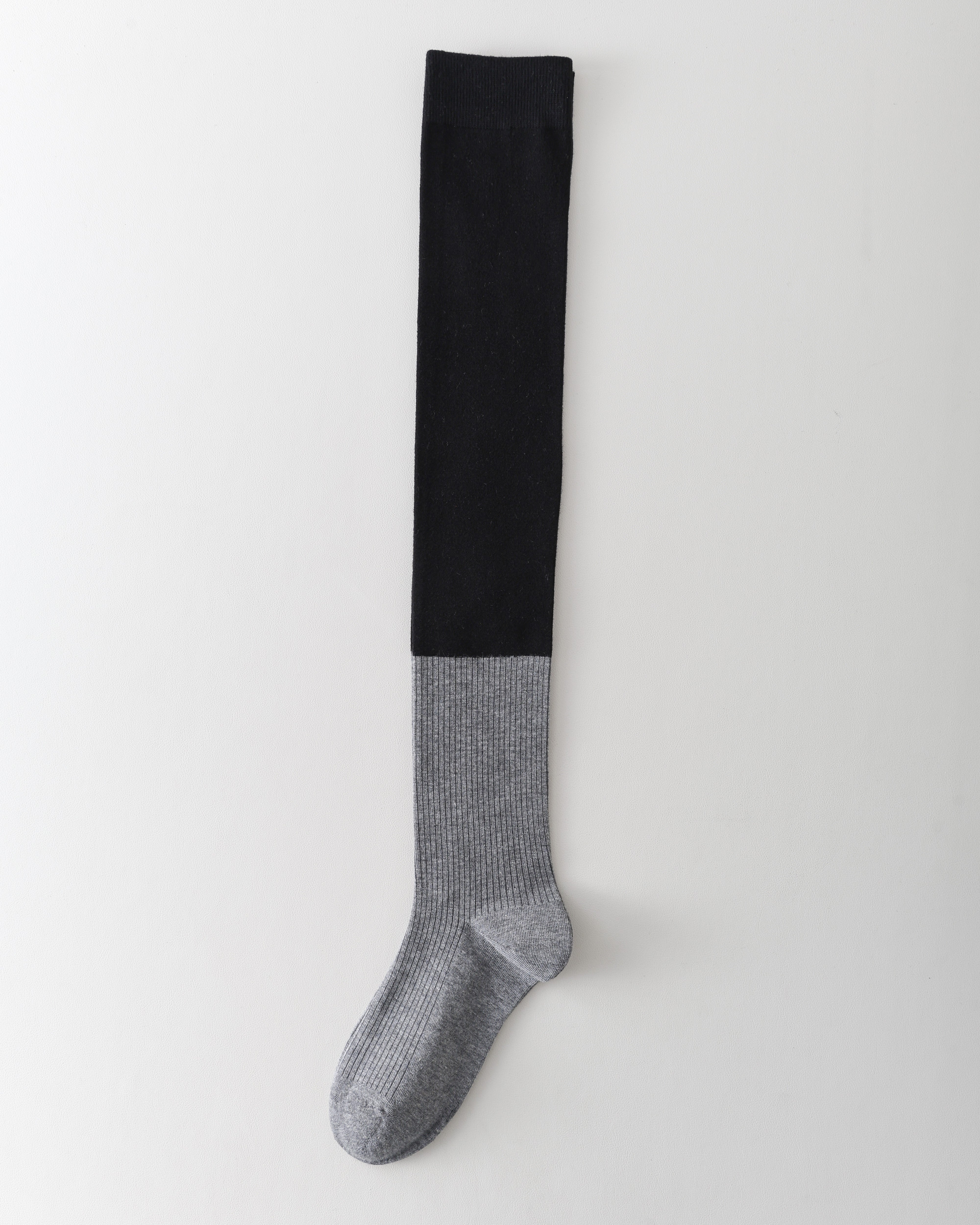 女款過膝襪 灰白撞色 棉質休閒