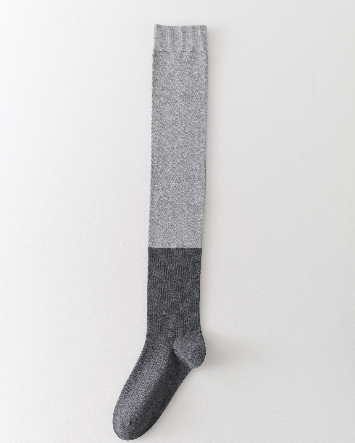 女款過膝襪 灰白撞色 棉質休閒