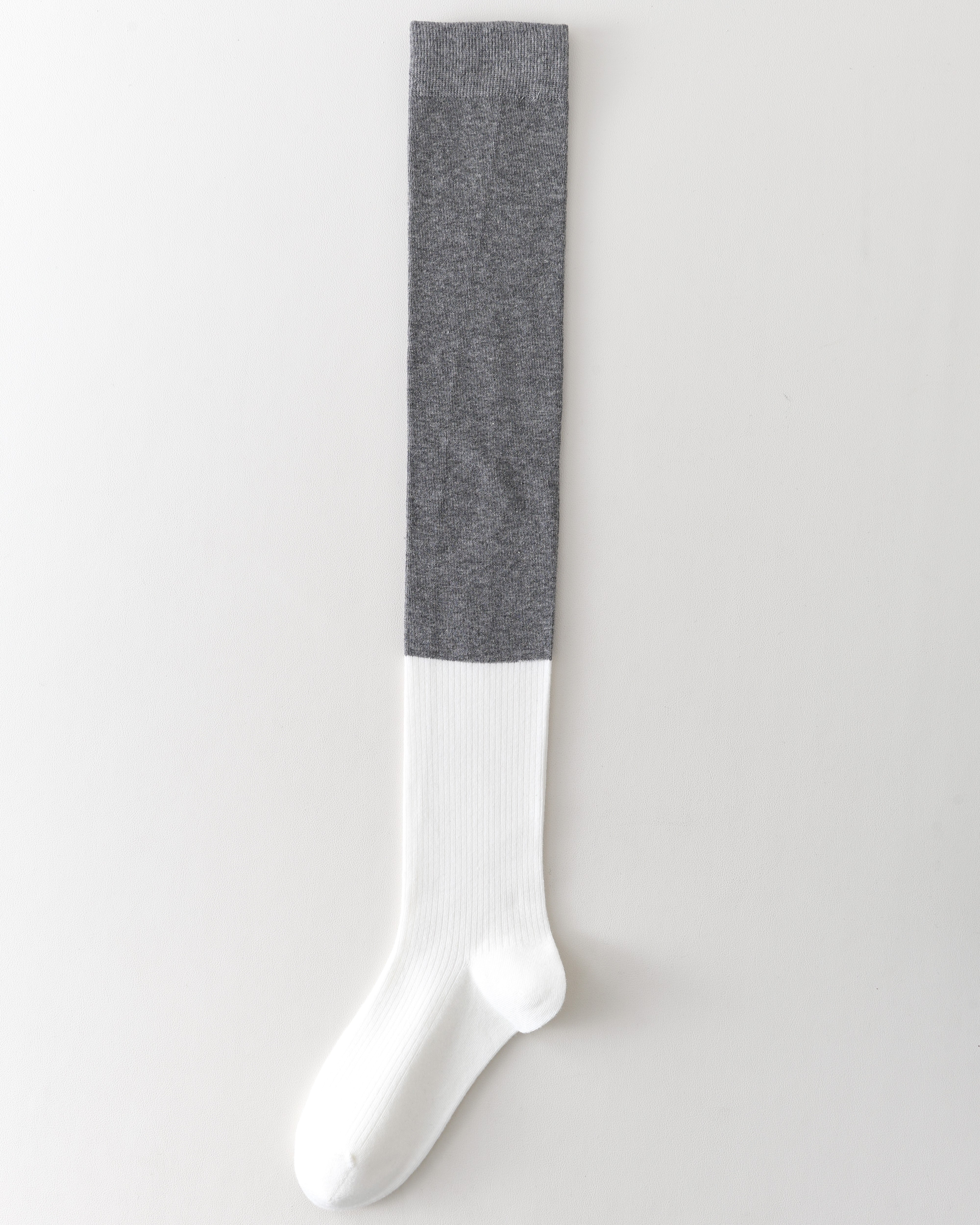 女款過膝襪 灰白撞色 棉質休閒