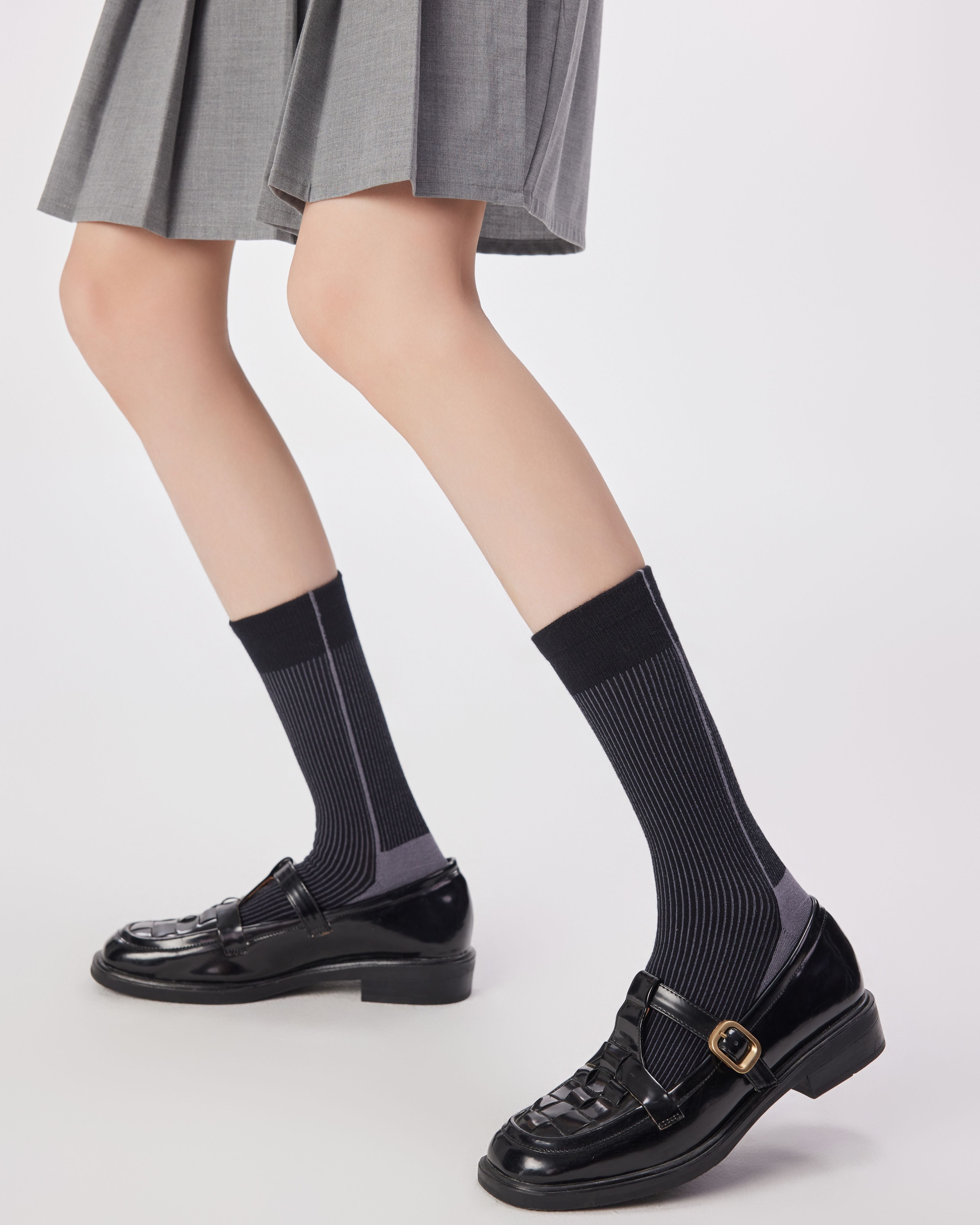 Women Two Tone Crew Socks Unique Design Soft Stretch