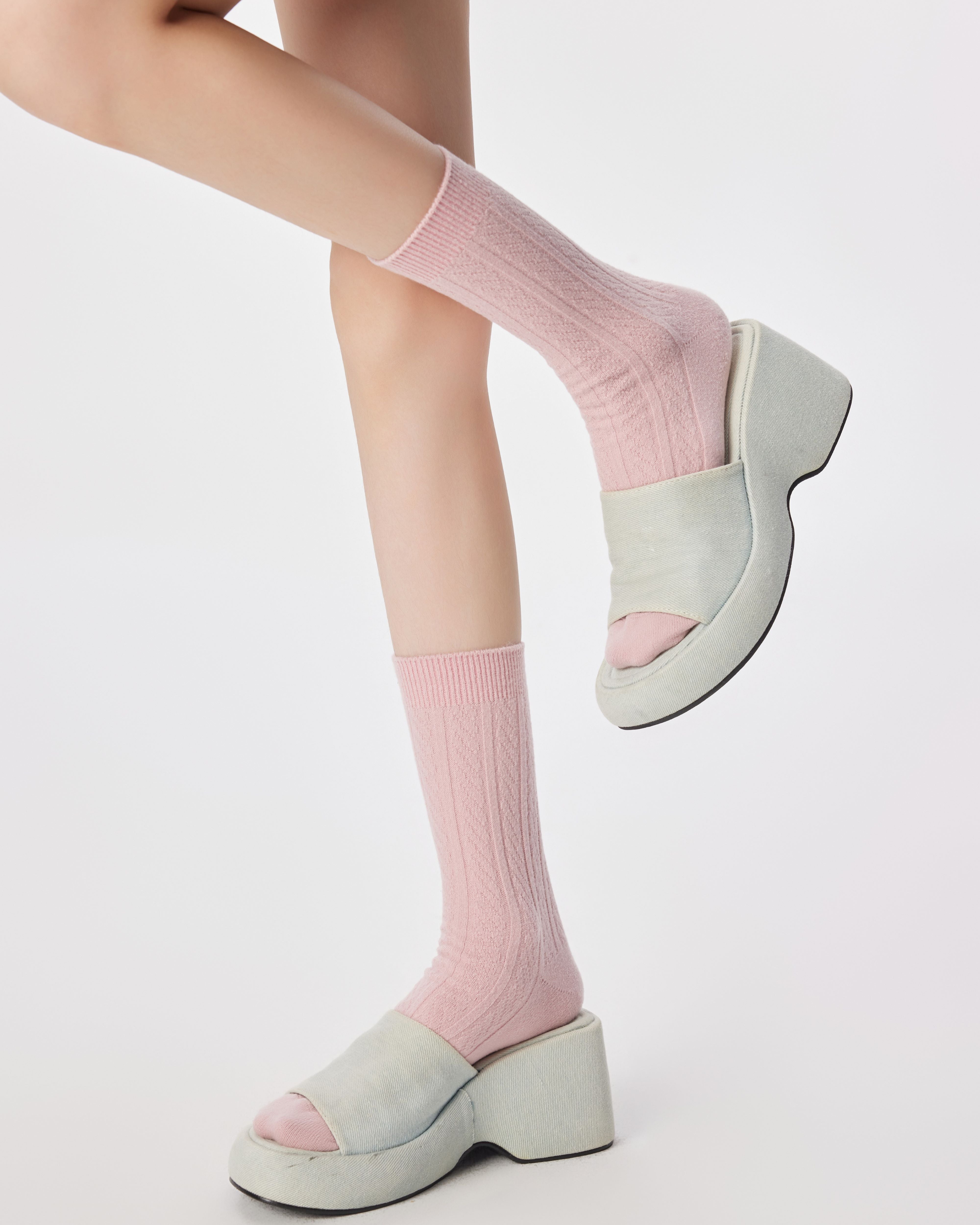 レディース クルー ソックス ケーブル編み 快適で暖かい