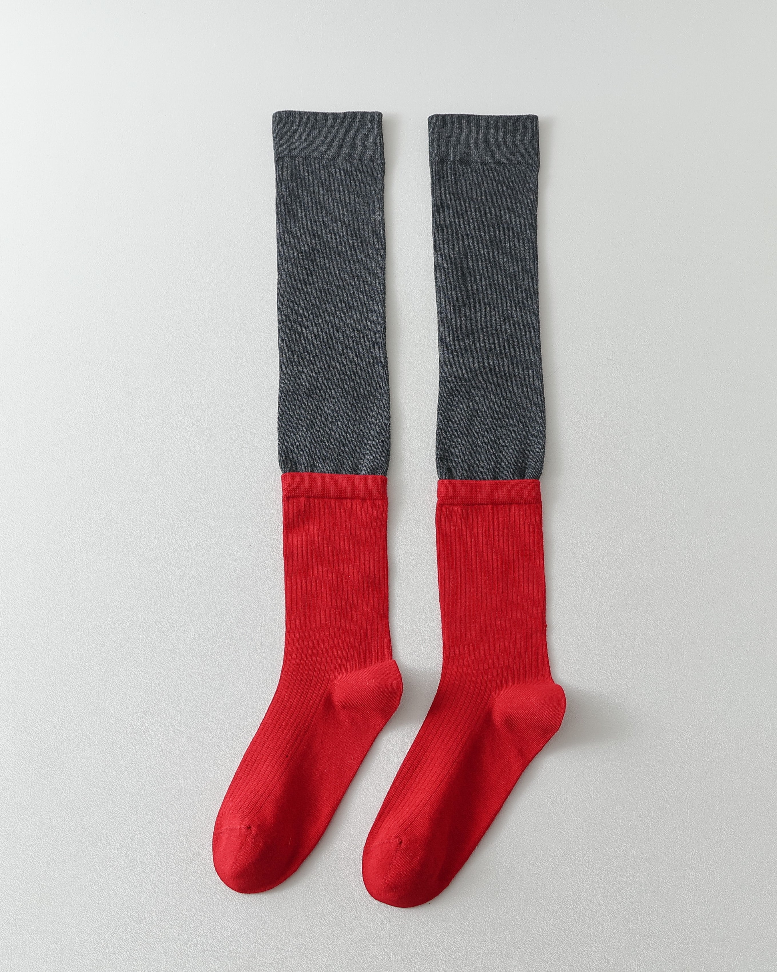 女款及膝襪 灰黑撞色羅紋棉質休閒