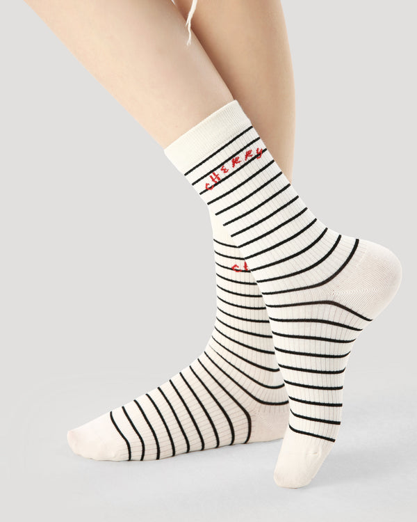 3-Pack Women Grey College Series Crew Socks Casual Versatile Socks - SWEET NANA