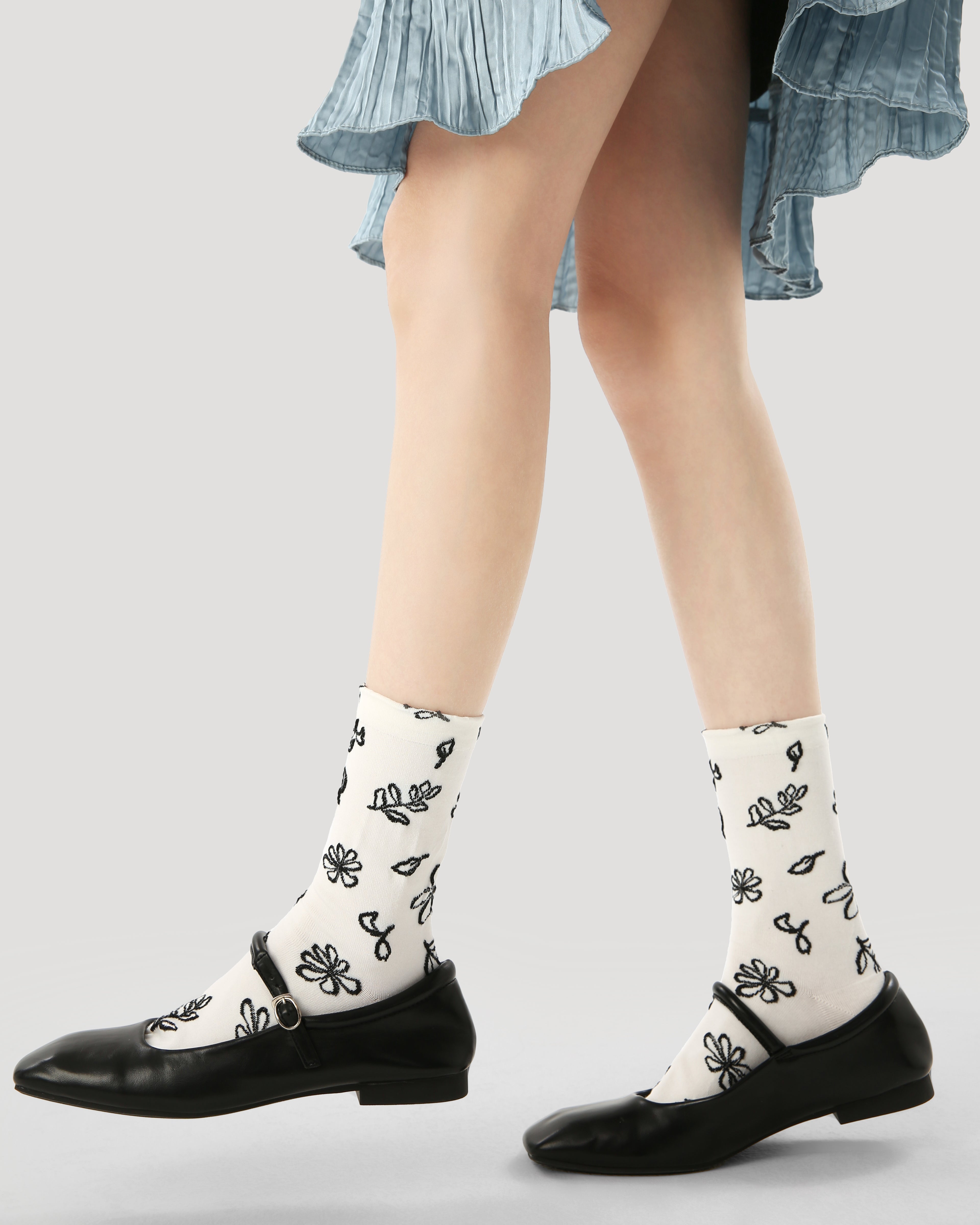 3-Pack Women's Crew Socks Snow Streams Series Cotton CasualSocks