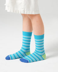 Sweetnana 4-Pack Kids Stripe Socks Spring/Summer Cotton Crew Socks Colorful Retro Stripe Seamless Socks for 3-12 Years Kids.