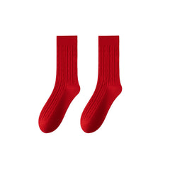 Sweetnana Couple Crew Socks for Men and Women Simple Style Non-Slip Breathable Bright Red Festive Socks