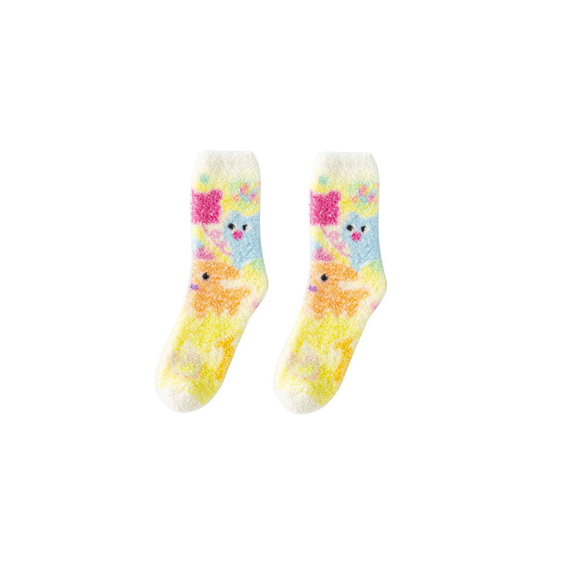 Sweetnana グラフィティシリーズ コージークルーソックス レディース用 - ふわふわソックス ソフトスリッパソックス、厚手で滑り止め付き、冬の暖かいプラッシュストッキング。