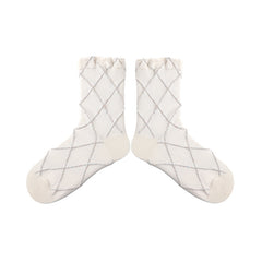 Sweetnana Retro Crew Socks: Embossed Design with Diamond Plaid and Thickened for Autumn and Winter.