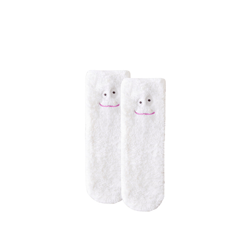 Sweetnana コージーアンクルソックス for Women, ふわふわ厚手の滑り止めスリッパソックス, 冬のラウンジウェアに最適, 日常の快適さのための柔らかくてかわいい女性用ソックス