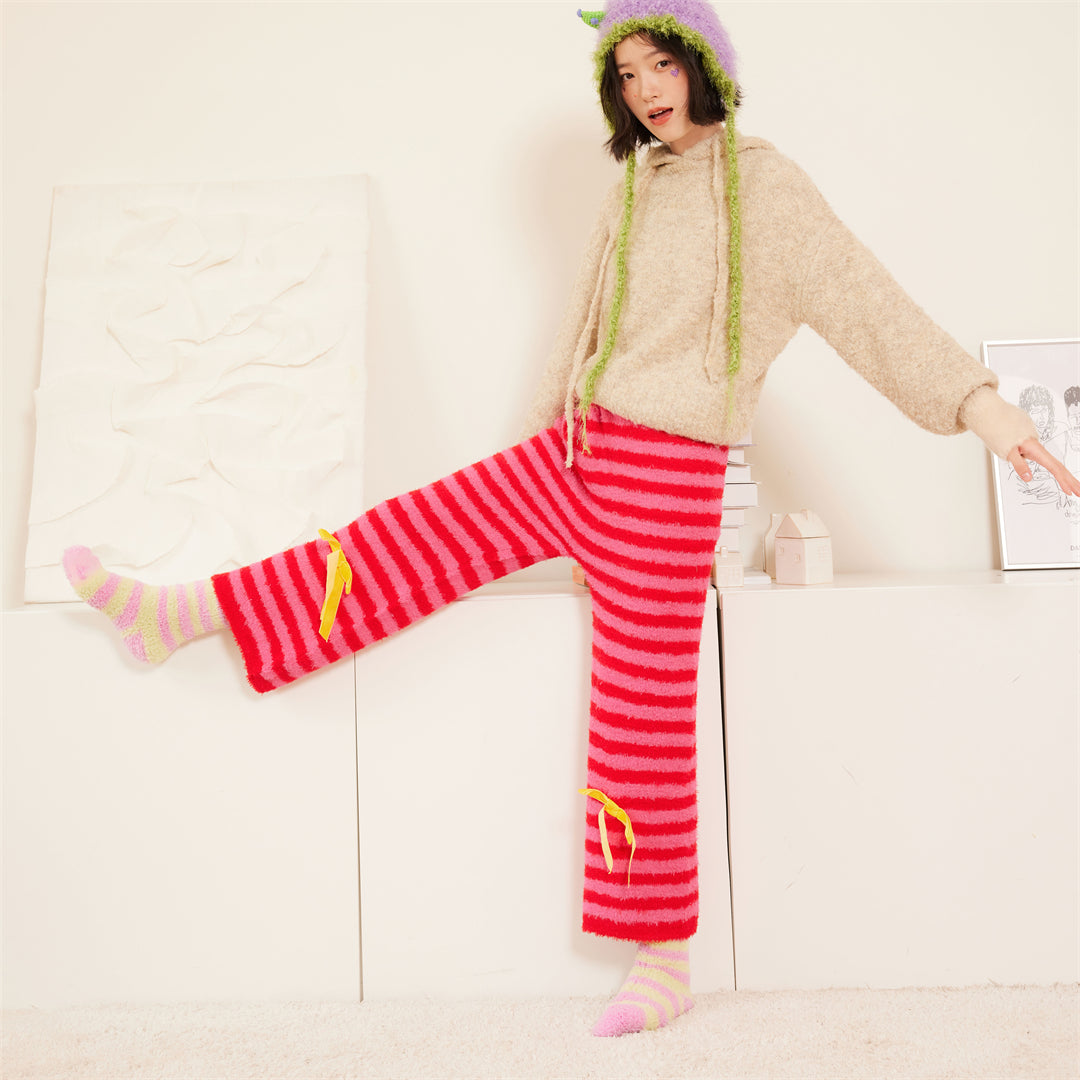 Sweetnana 2024 F/W 컬러풀한 줄무늬 리본 매듭 라운지 팬츠, 코랄 플리스 원단, 9부 바지, 컬러풀한 홈 팬츠, 외출복으로도 착용 가능.