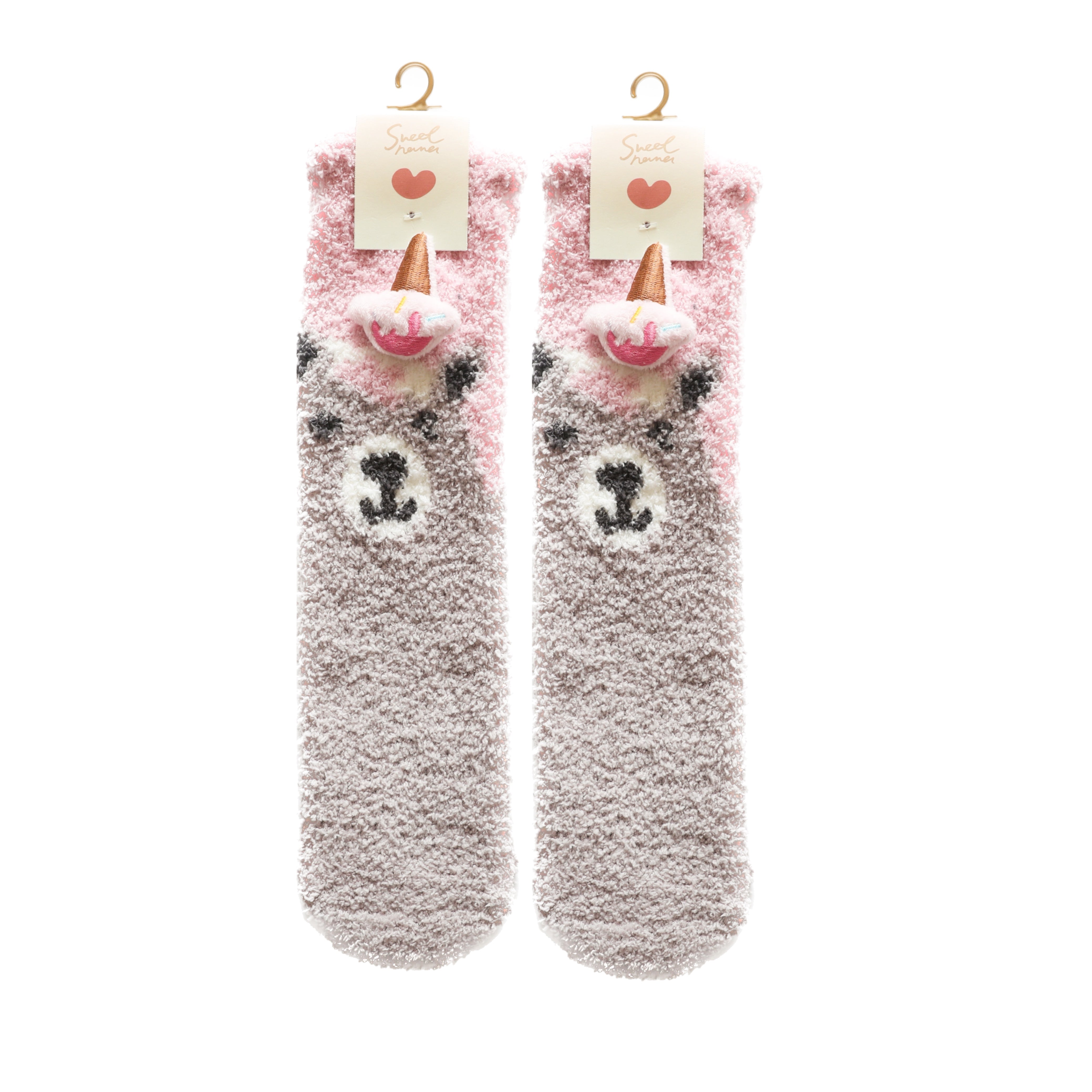 Sweetnana Cozy Tube Crew Socks for Women & Kids, かわいいカートゥーンジャカードふわふわソックス、厚手の滑り止めデザイン、冬のストッキングに最適