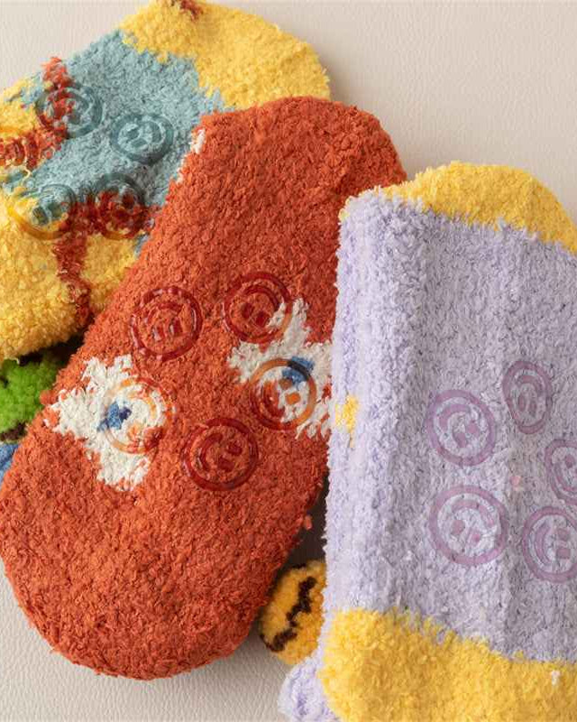 Sweetnana 3-Pack Women’s Cozy Crew Socks – Super Soft Non-Slip Slipper Socks with Smiley Face Designs, Thickened and Fuzzy for Winter