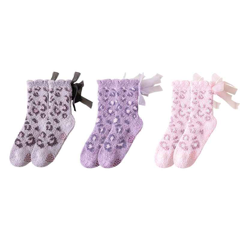 Sweetnana Cozy Crew Socks for Women, Thickened Fuzzy Winter Stockings, Super Soft Non-Slip Lounge Wear Socks, Cute Lace Leopard Print, 3-Pack