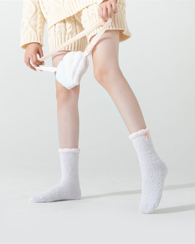 Sweetnana コージーウィメンズクルーソックス、超ソフトで厚手のふわふわソックス、冬にぴったり、毎日の着用やラウンジにかわいくて快適