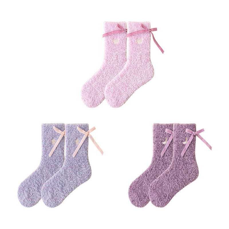 Sweetnana レディース コージー クルー ソックス 3パック – 冬用のふわふわ厚手ソックス、ラウンジウェア、かわいいリボンアクセント