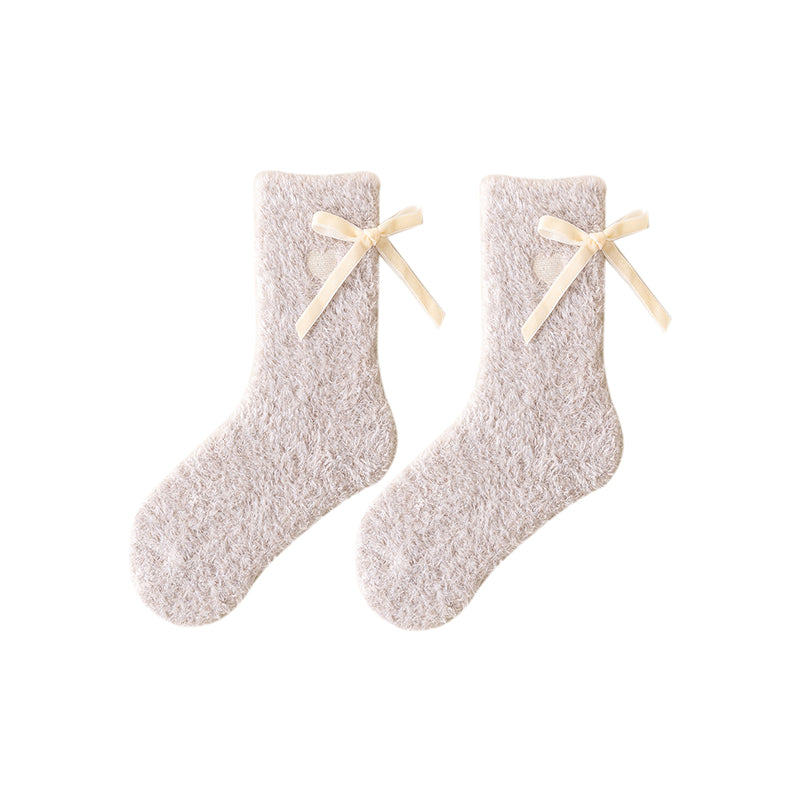 Sweetnana コージークルーソックス for Women – 暖かくふわふわの冬用ストッキング、かわいいリボンのディテールが特徴で、ラウンジウェアに最適