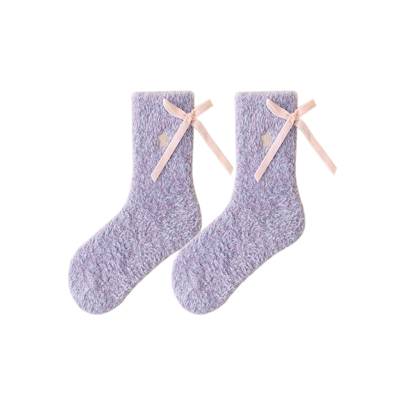 Sweetnana コージークルーソックス for Women – 暖かくふわふわの冬用ストッキング、かわいいリボンのディテールが特徴で、ラウンジウェアに最適